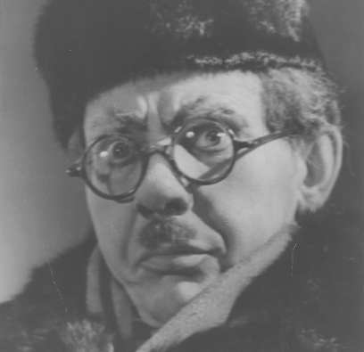 �  ����-��� ������� ������������ ����� � 100-����� ������� �������