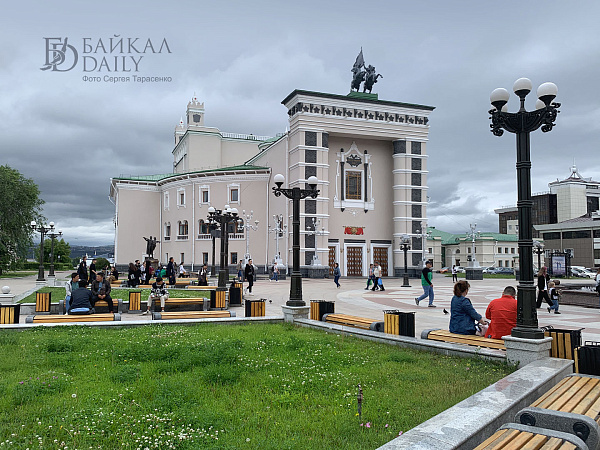 Жеке орыс минет видео Жалаңаш Дебора Рихтер