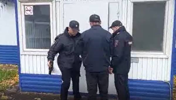 На вокзале в Иркутской области задержали закладчика героина