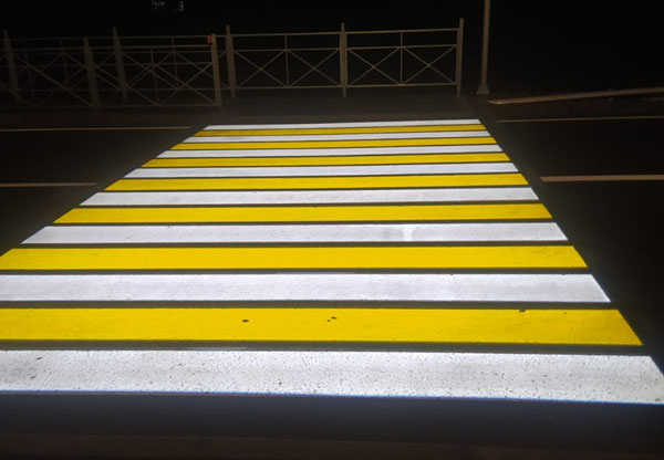 В Забайкалье на трассе «Байкал» появилась проекционная зебра