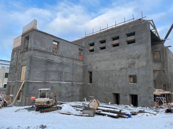 В Улан-Удэ при реконструкции театра «Ульгэр» столкнулись с трудностями