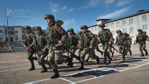 В Бурятии 98% новобранцев пошли служить в армию с желанием