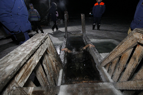 Крещенские купания в Бурятии прошли без происшествий 