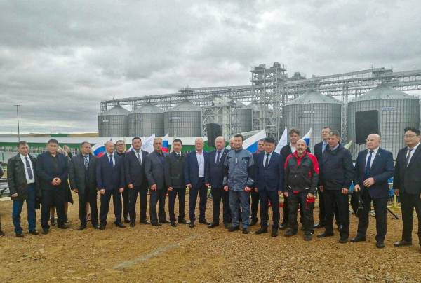 В Забайкальском крае открылся крупнейший сухопутный зерновой терминал 