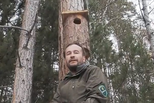 На берегах Байкала в Бурятии устроили птичьи «квартиры»