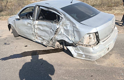 Вылетевшим в маршрутку в Улан-Удэ оказался 19-летний водитель Вылетевшим в маршрутку в Улан-Удэ оказался 19-летний водитель