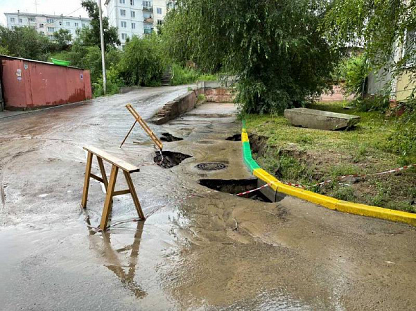 �� ����� ���� � ����-��� ������������ ������� ���� 