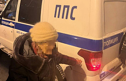 В Иркутске полицейские спасли потерявшуюся в мороз пенсионерку  