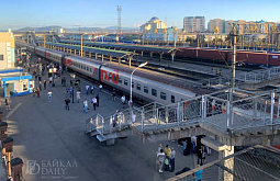 «Поезд здоровья» на вокзалах в Улан-Удэ и Иркутске принял почти 400 пациентов