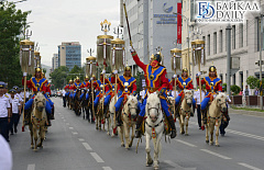 �������� ������� ����� �� 10 000 ��������� � ����� ��� ������