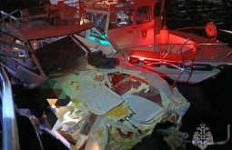 Трагедия в иркутской Листвянке: трое утонули при столкновении катера и корабля Трагедия в иркутской Листвянке: трое утонули при столкновении катера и корабля