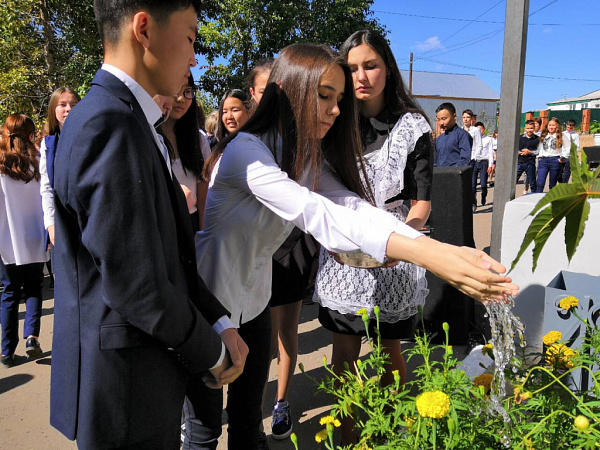 ����� ������ ����� ������ � �������