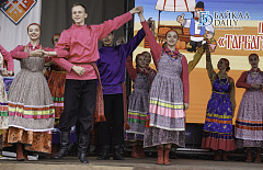 В Бурятии проходит республиканский фестиваль-конкурс в честь семейских