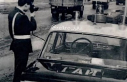 История на снимке: улица Ключевская в Улан-Удэ в конце 80-х в объективе ГАИ