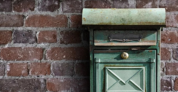 В Бурятии девушка спрятала украденный телефон в почтовом ящике 