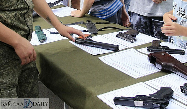 В Бурятии прапорщик угрожал застрелить сержанта 