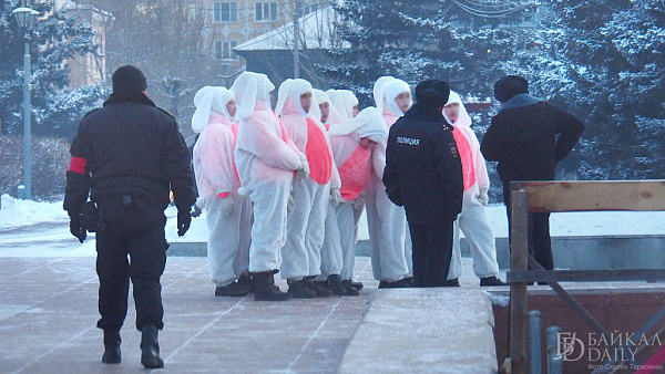 ����� ��� � ������ ������ ��� ������������