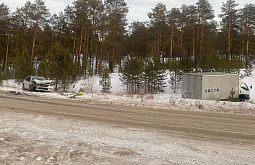 В Бурятии в ДТП с грузовиком пострадали три человека 