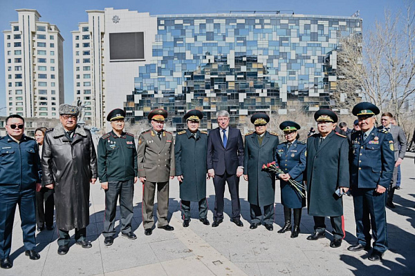 � ����-������ ����� ������� ������ ������ ������-�������������