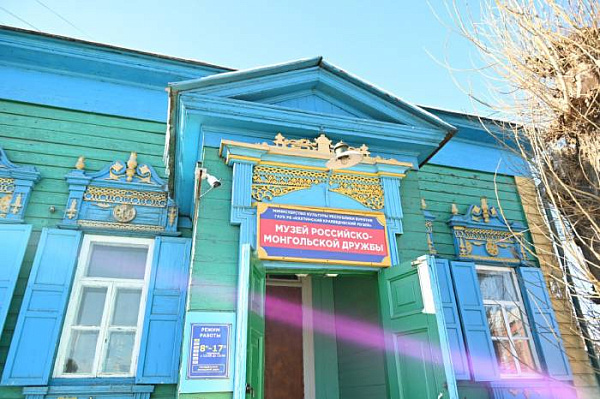 � ����� ��������� ������ ����� ���������-����������� ������