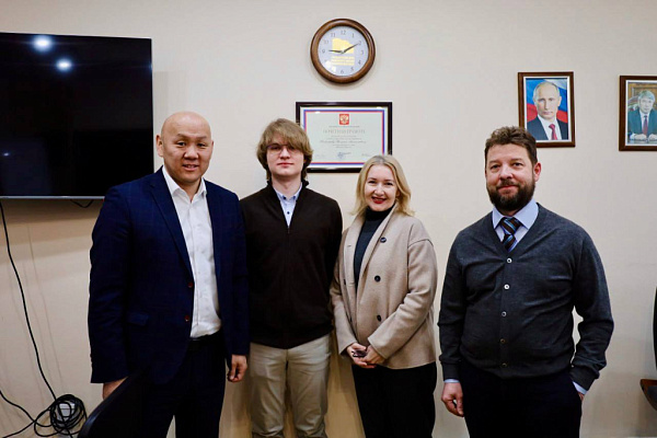 � ������� �������� �����������-������������������