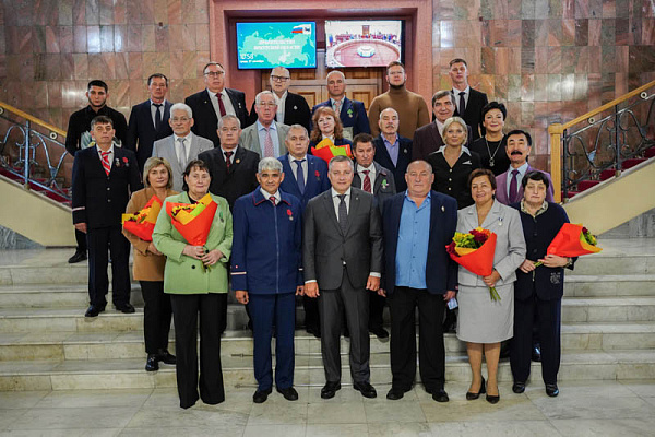 Жители Иркутской области получили государственные награды