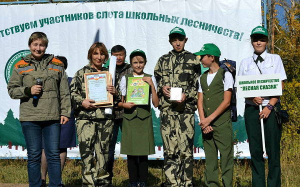Школьное лесничество из Бурятии стало одним из лучших в России