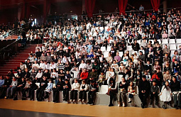 ����� ������� ��������� � ������ � �����������