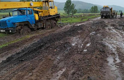 В Бурятии после дождей затруднено движение на трёх участках дороги 