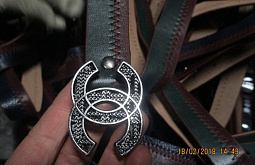 �� ��������� ������� ��������� ������������� ����� �GUCCI� � �CHANEL�