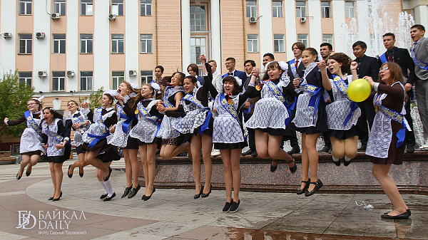 Выпускники 36 школы. Школа 7 Улан-Удэ. 20 Школа Улан-Удэ. Школа 11 Улан-Удэ. Школа 9 Улан-Удэ.