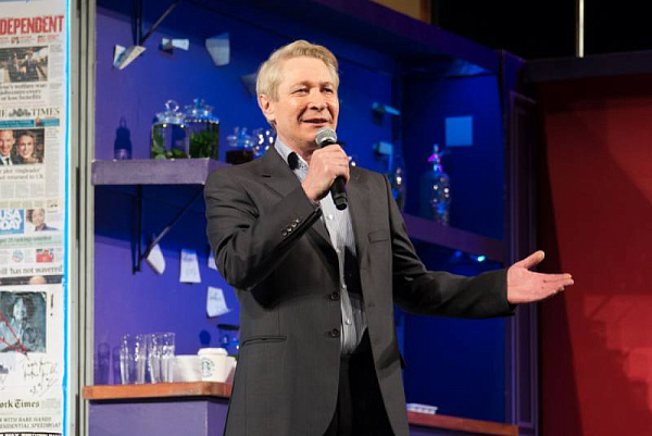 В Улан-Удэ прошел бенефис народного артиста Бурятии Сергея Васильева