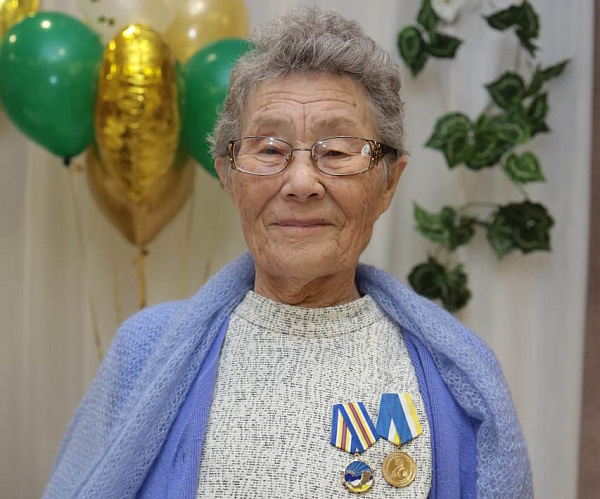 �� ��� ������� ������� �������� 90-������ ������