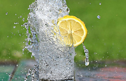 ������� ������������ ��������� ������� ���� � ����