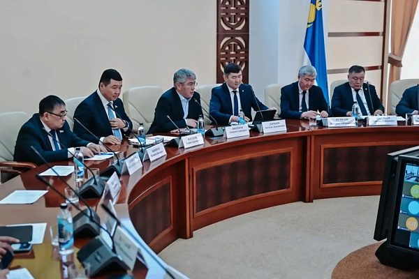 ������ ������� �������� ����� � ����� � ������� ���������������