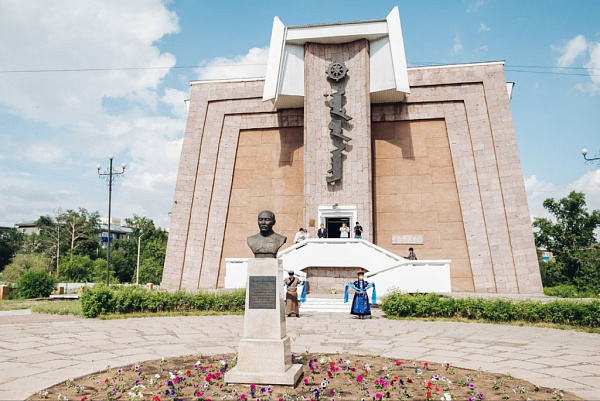 � ������� �������� ������������� ������� ����������� � ������ �������