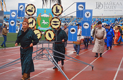 � ������� ����������� 80-����� ������������� ������