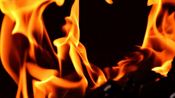 Двое детей погибли на пожаре в Иркутской области 