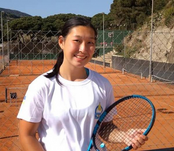 Дари Саханова взяла бронзу теннисного турнира в Каталонии