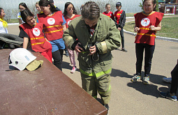 � ����-��� ��������� ������������� � �������-���������� ������