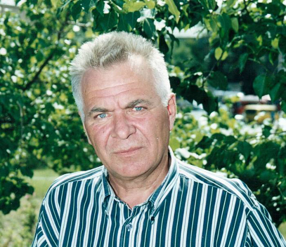 В Улан-Удэ ушёл из жизни известный журналист Виктор Озеров