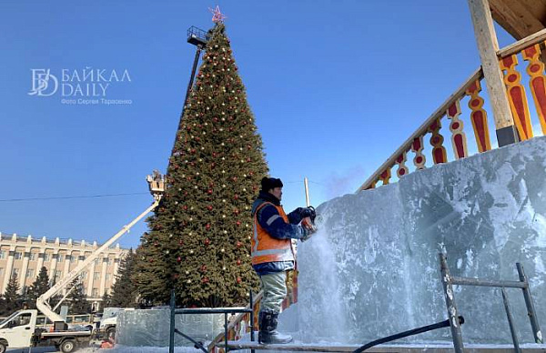Улан-удэнцев хотят удивить иллюминацией новогодней ёлки