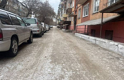 В Улан-Удэ проверяют, хорошо ли убирают снег возле домов