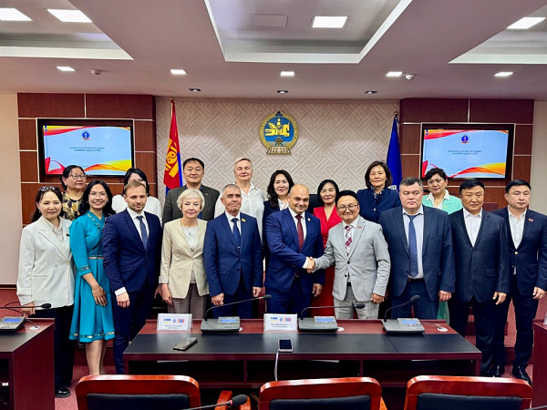 ������ ����-��� � ����-������ ��������� ���������� � ��������������