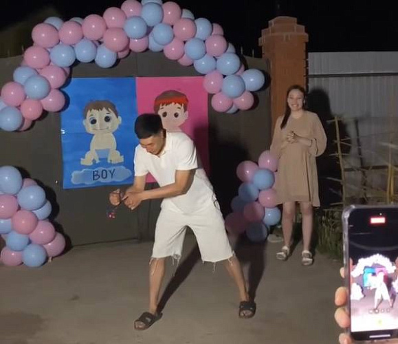 Житель Бурятии узнал пол своего ребёнка, разбив хребтовую кость 