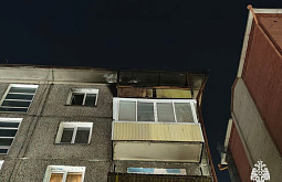 Женщина пострадала на пожаре в пятиэтажке в Улан-Удэ