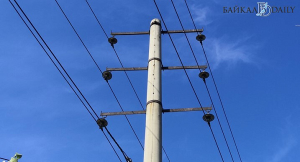 В Бурятии неизвестные спилили восемь опор ЛЭП 
