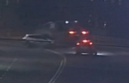 В Улан-Удэ легковушка на скорости влетела в маршрутку 