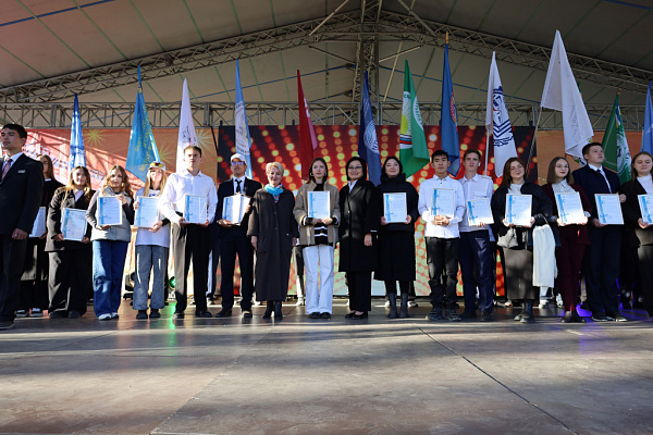 � ������� �������� ����� ������