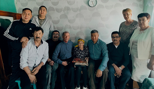 � ��������� ������� � 90-������ ���������� �������� �����